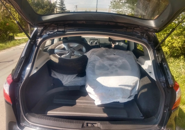 Nissan Qashqai cena 36800 przebieg: 130000, rok produkcji 2013 z Siedlce małe 137